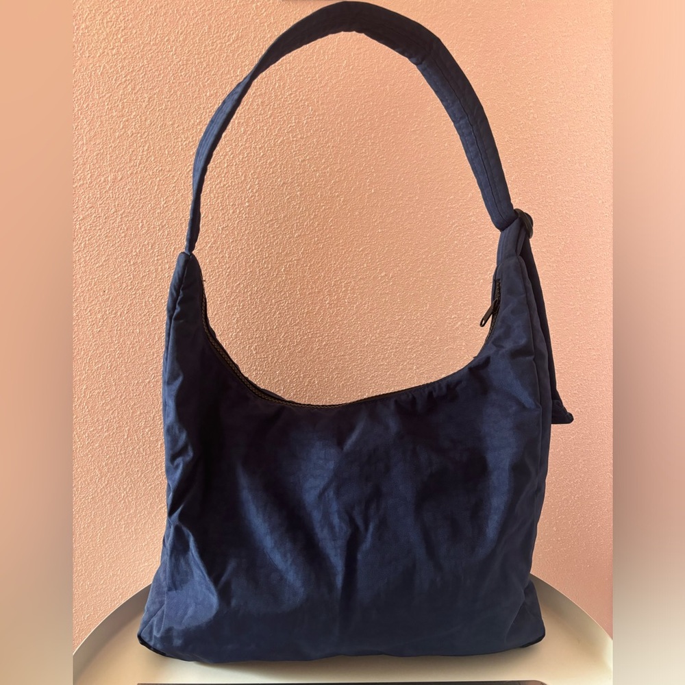 Baggu navy blue nylon shoulder bag